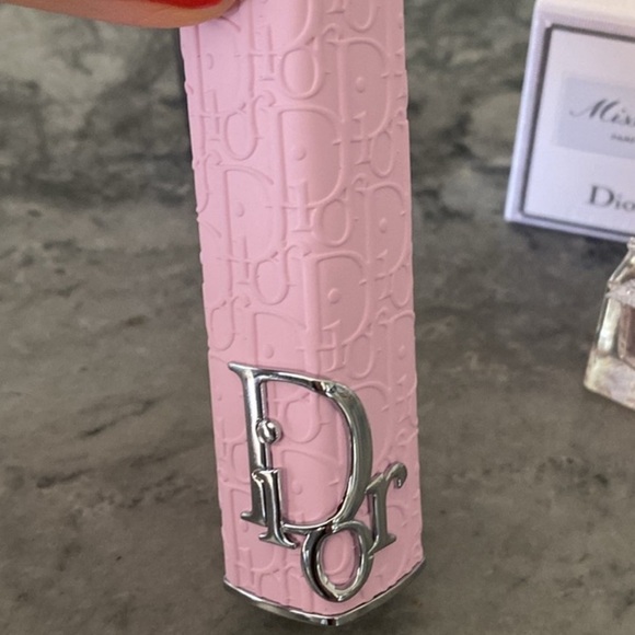 Dior Addict (shade #611 Diorivera) in Couture Case (#rosemania) - Picture 6 of 8